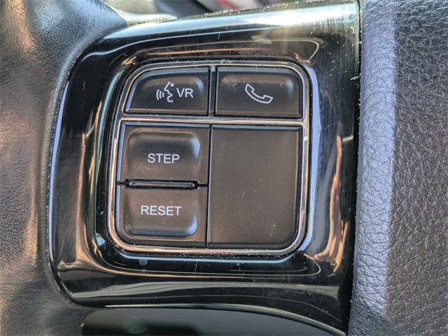 2019 Dodge Grand Caravan SXT photo 16