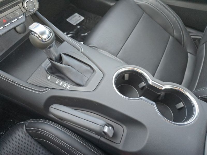 2025 Ford Mustang GT Premium photo 15
