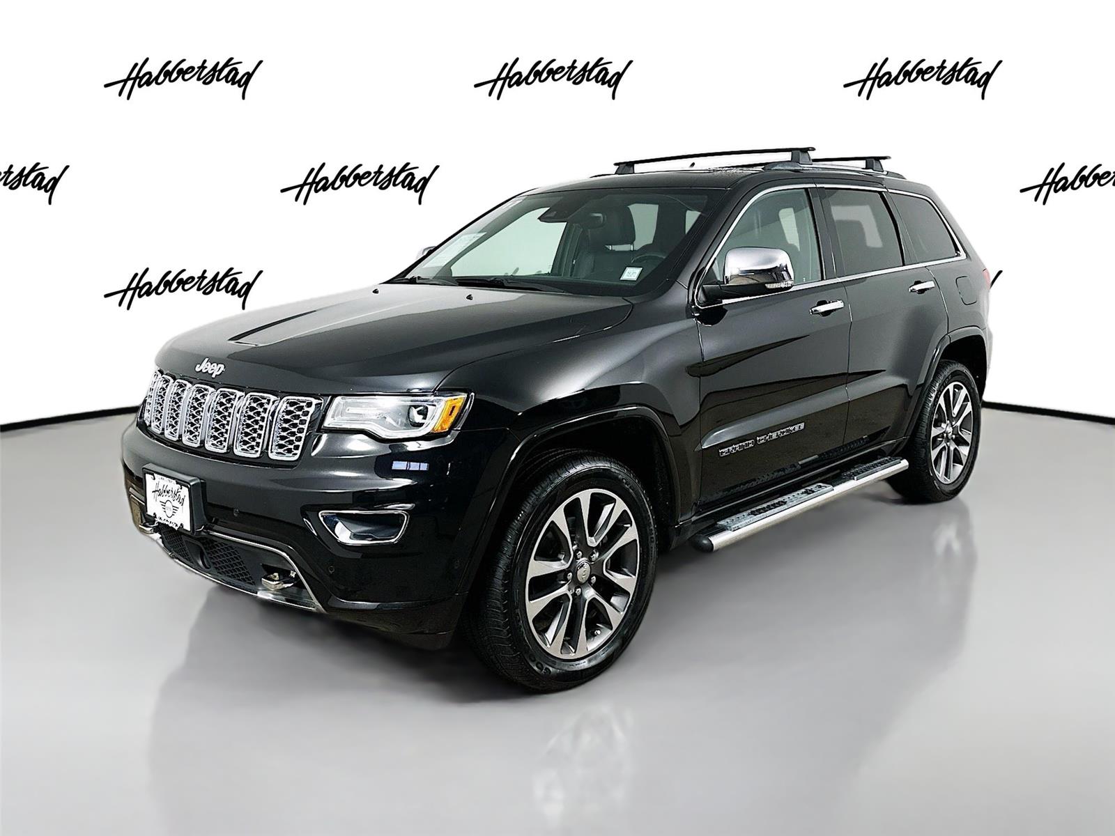2017 Jeep Grand Cherokee Overland's photo