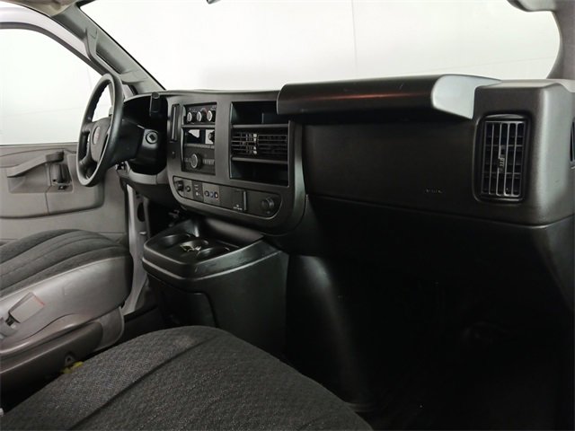 2023 Gmc Savana Cargo 2500 photo 11
