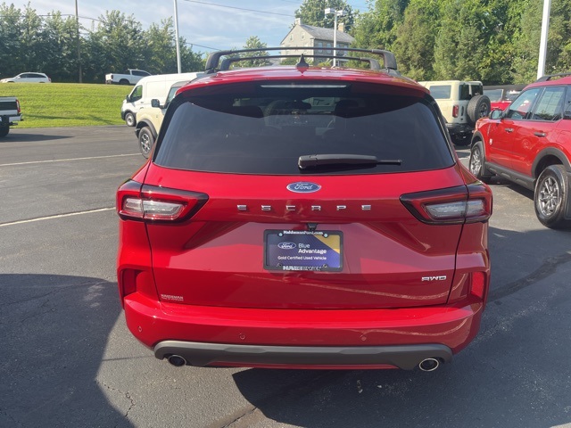 2023 Ford Escape ST-Line photo 6