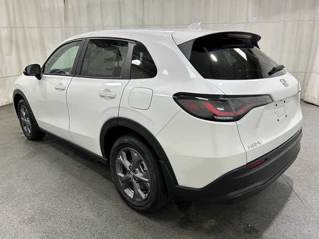 2026 Honda HR-V LX photo 4
