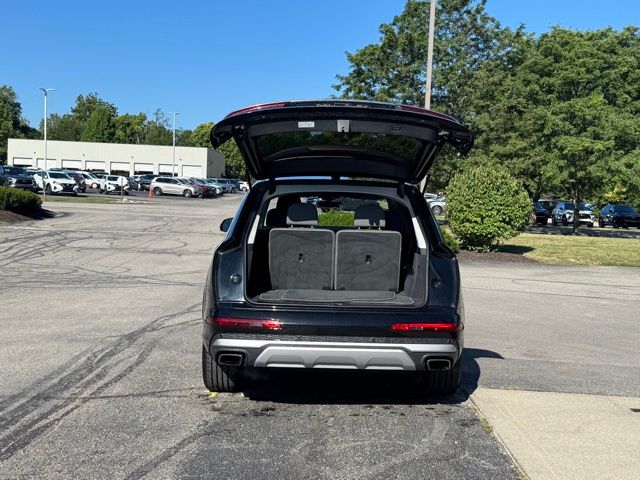 2025 Audi Q7 55 Premium Plus photo 27