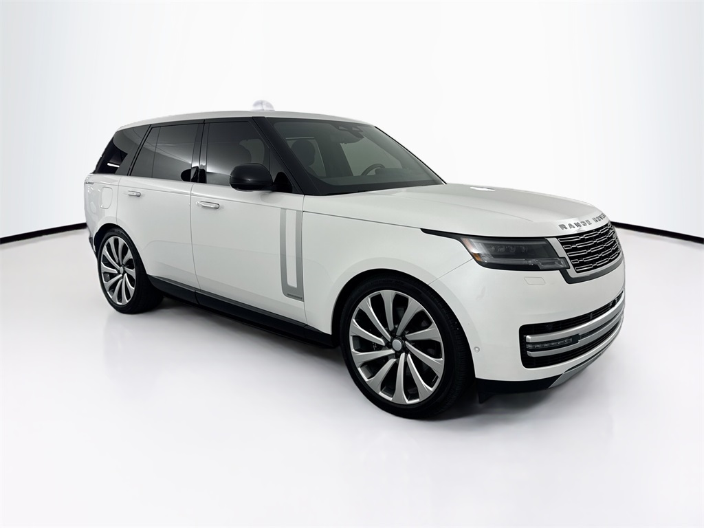 2025 Land Rover Range Rover Autobiography photo 3