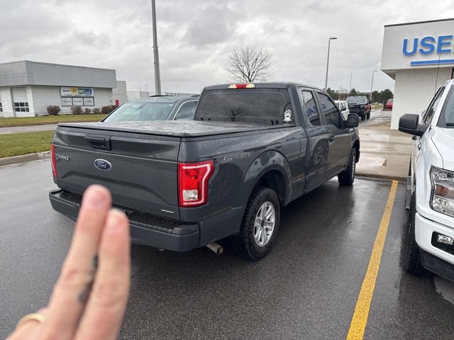 2016 Ford F-150 XL photo 4