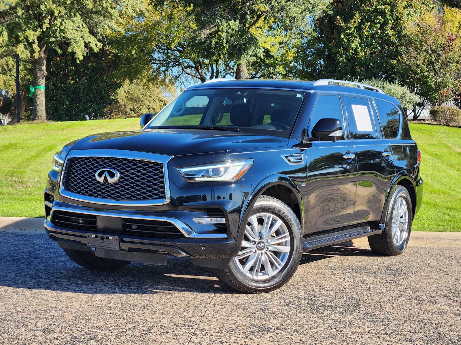 2020 INFINITI QX80 Base's photo
