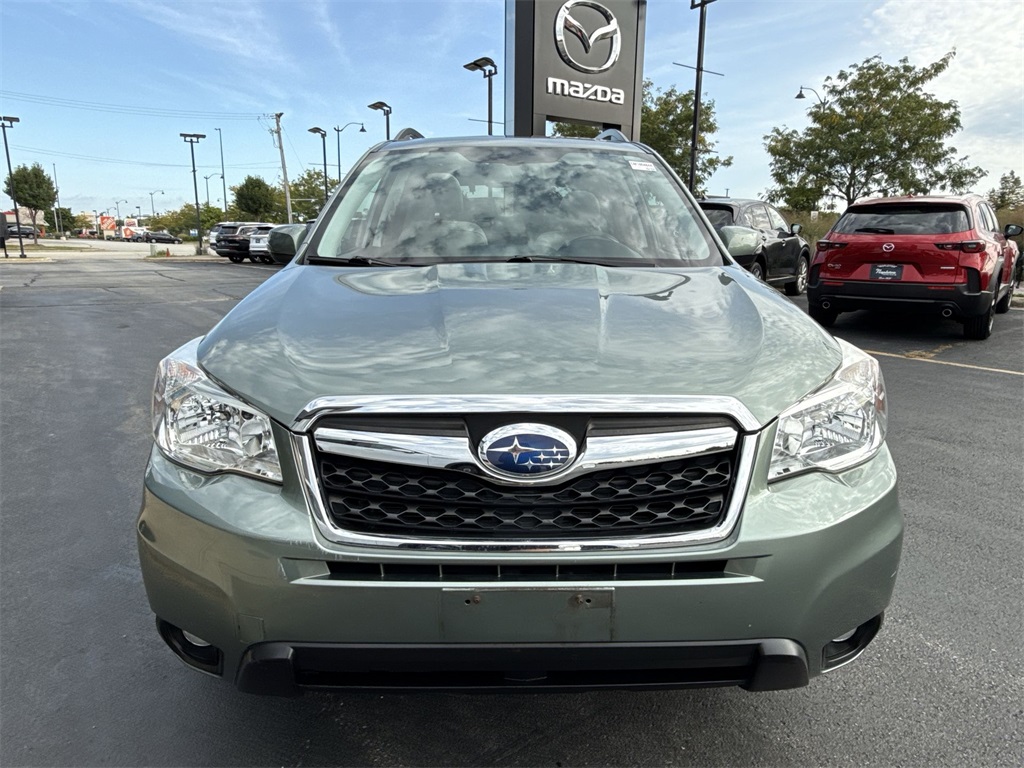 2014 Subaru Forester 2.5i Touring photo 6