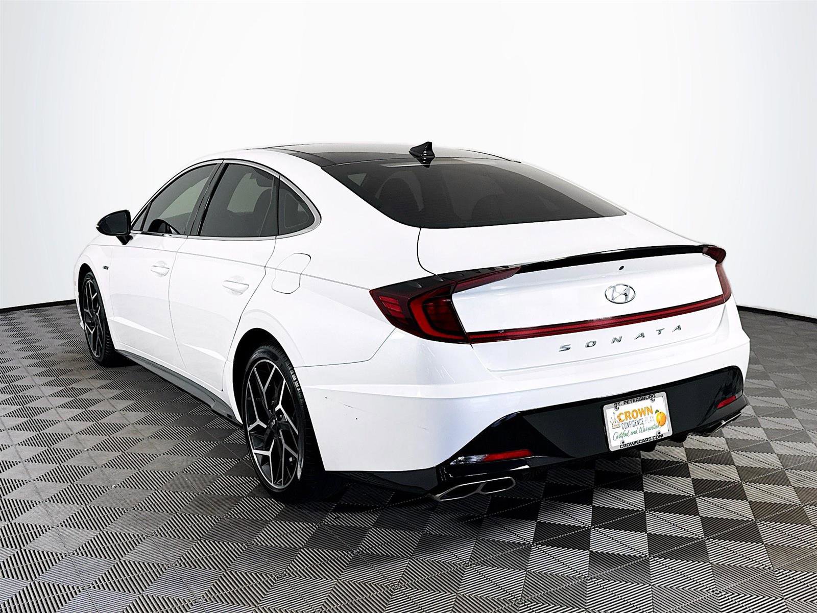 2022 Hyundai Sonata N Line photo 5