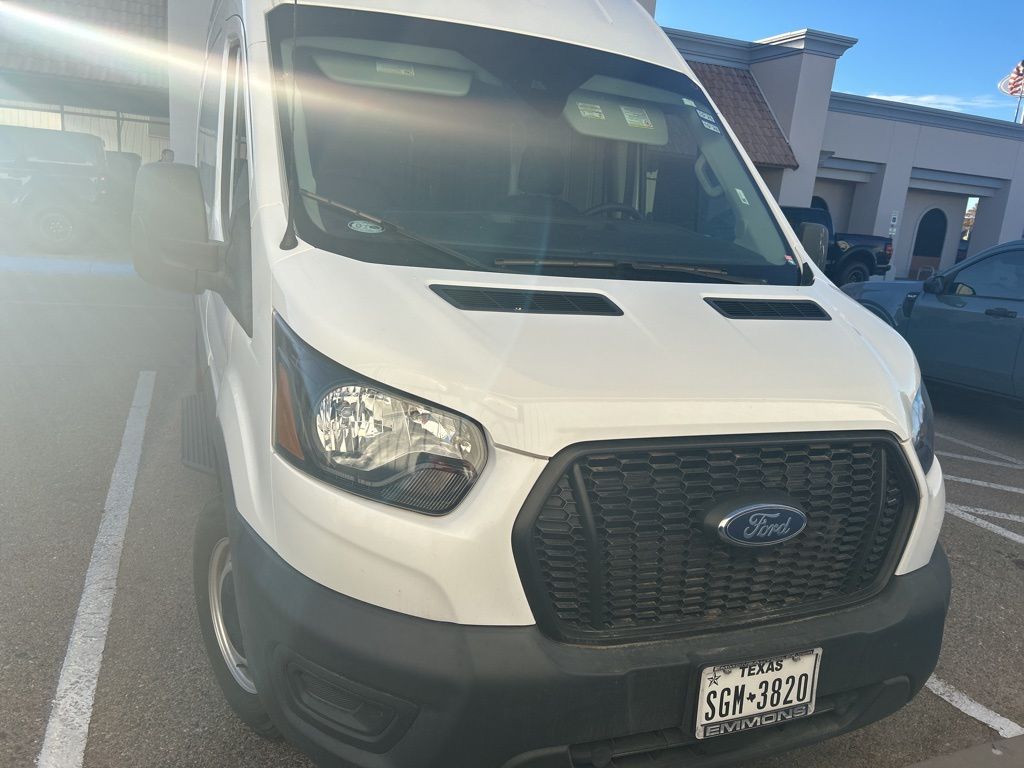 2022 Ford Transit Van Base's photo
