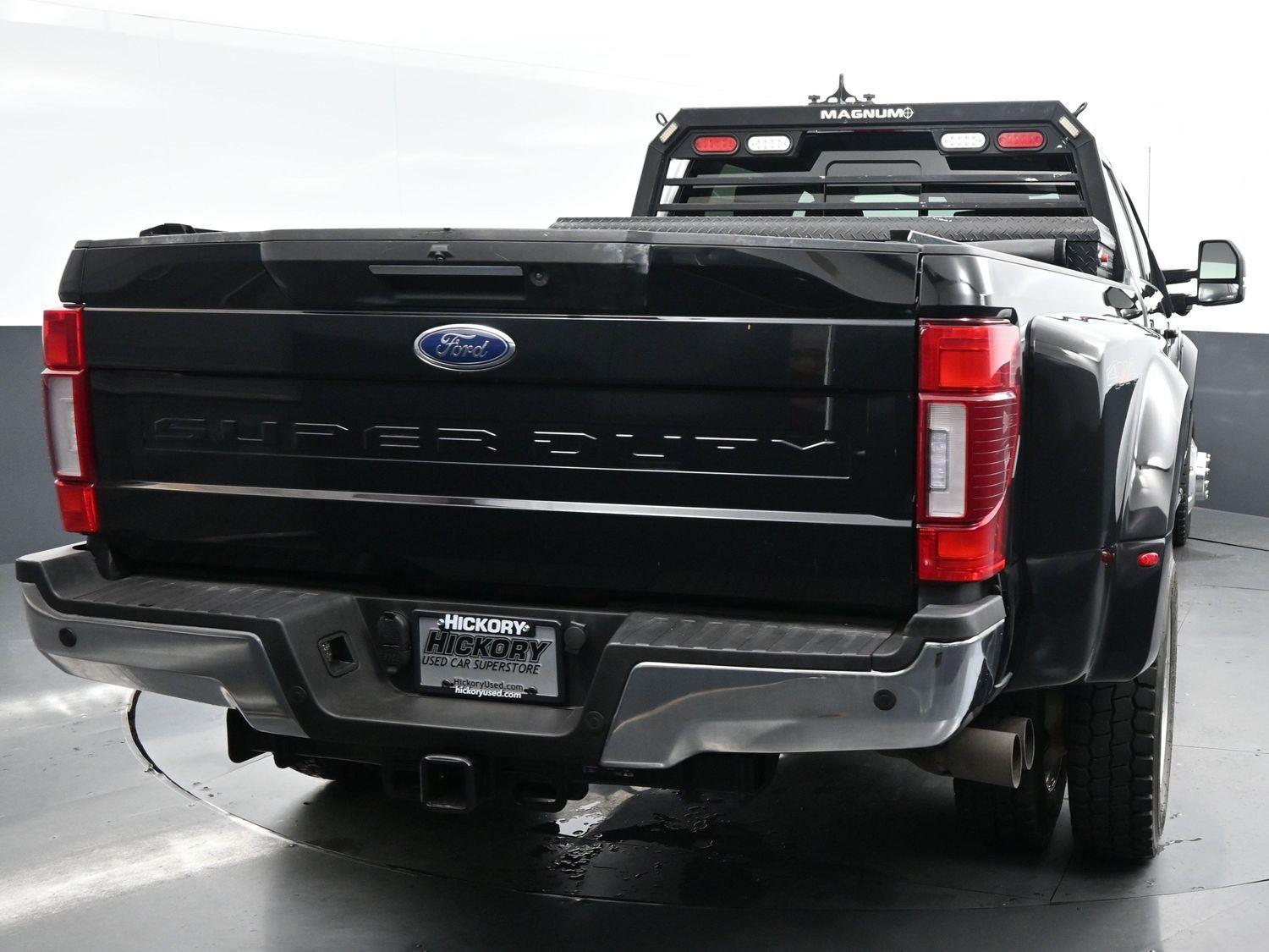 2022 Ford F-450 Lariat photo 4