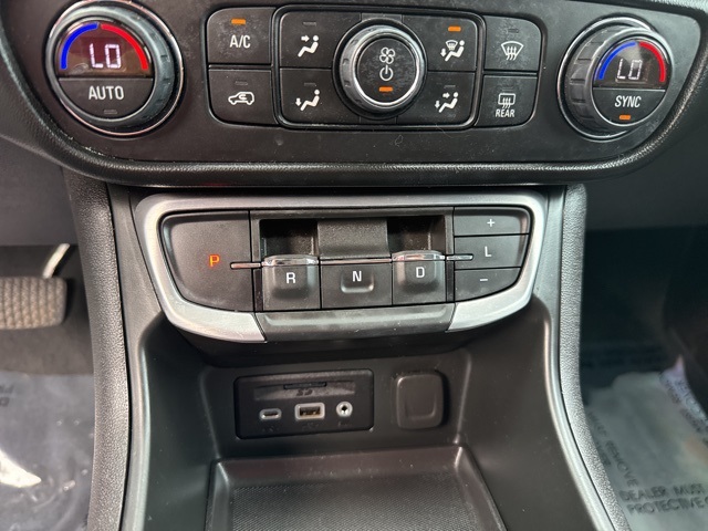 2022 Gmc Terrain SLT photo 19