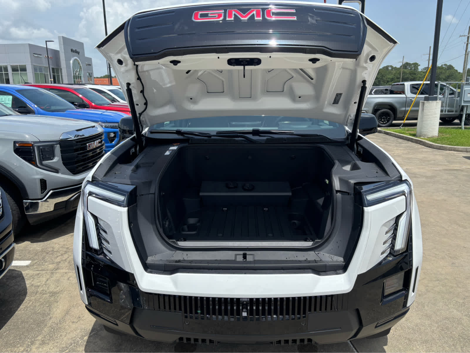 2026 Gmc Sierra Elevation photo 19