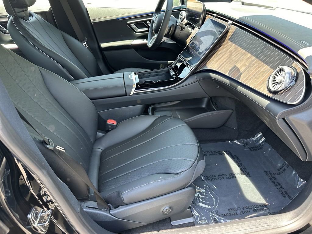 2024 Mercedes Benz EQE-Class Sedan photo 14