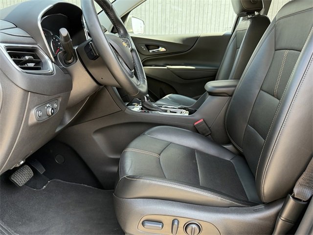 2023 Chevrolet Equinox Premier photo 17
