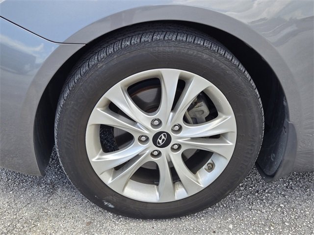 2013 Hyundai Sonata Limited photo 3