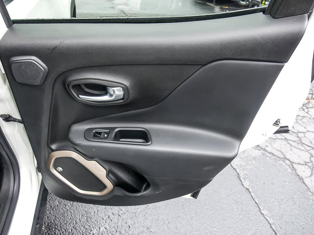 2017 JEEP RENEGADE - Image 28