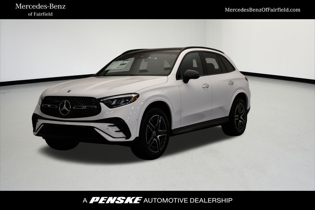 2026 Mercedes-Benz GLC Base's photo