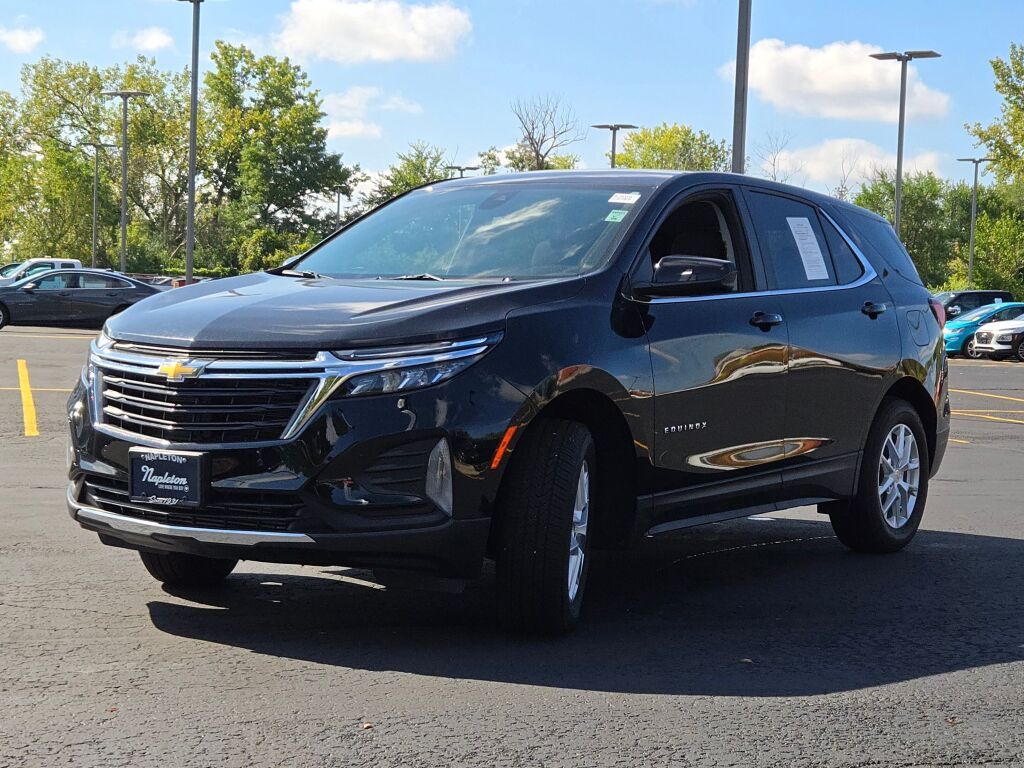 2024 Chevrolet Equinox LT photo 4