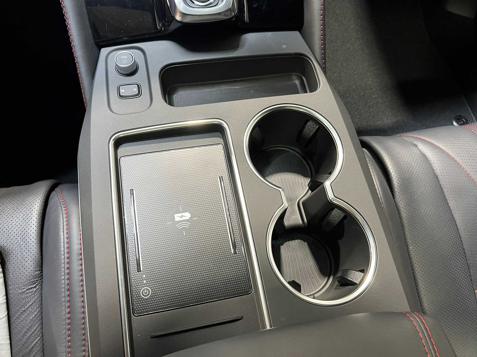 2026 Acura MDX SH-AWD A-Spec Advance photo 17