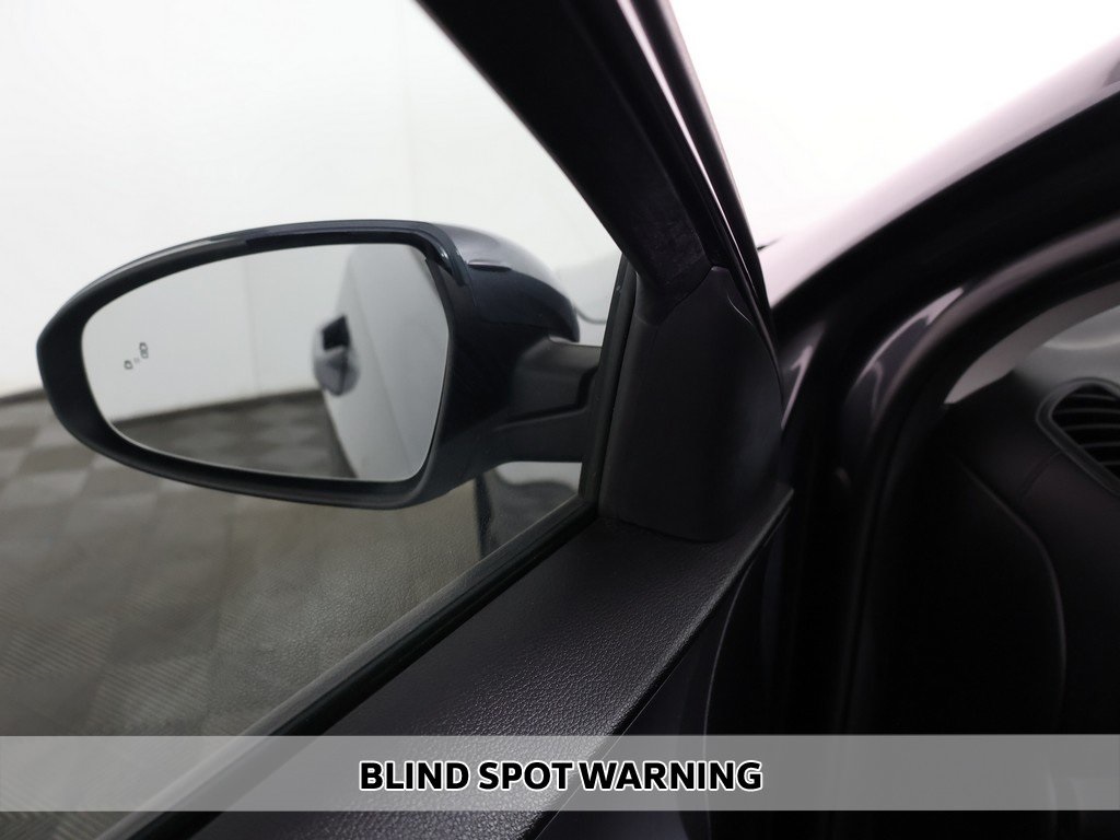 2023 Kia Forte LXS photo 4