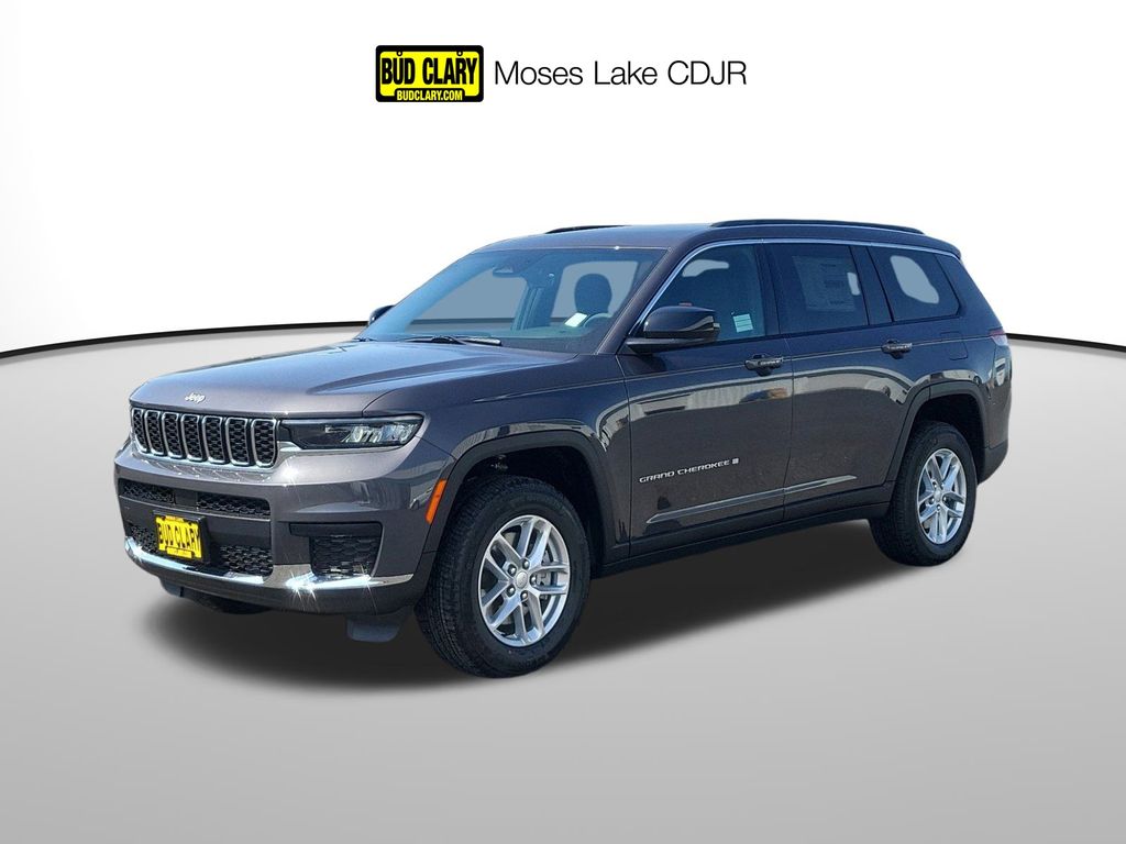 2025 Jeep Grand Cherokee L Laredo's photo