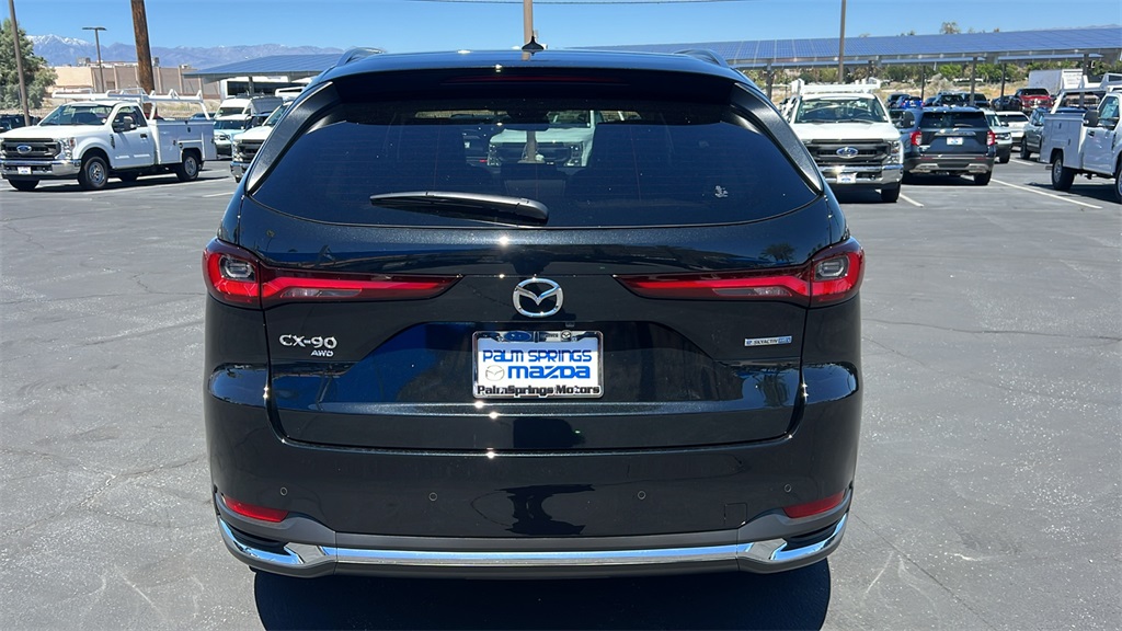 2024 Mazda CX-90 Premium photo 4