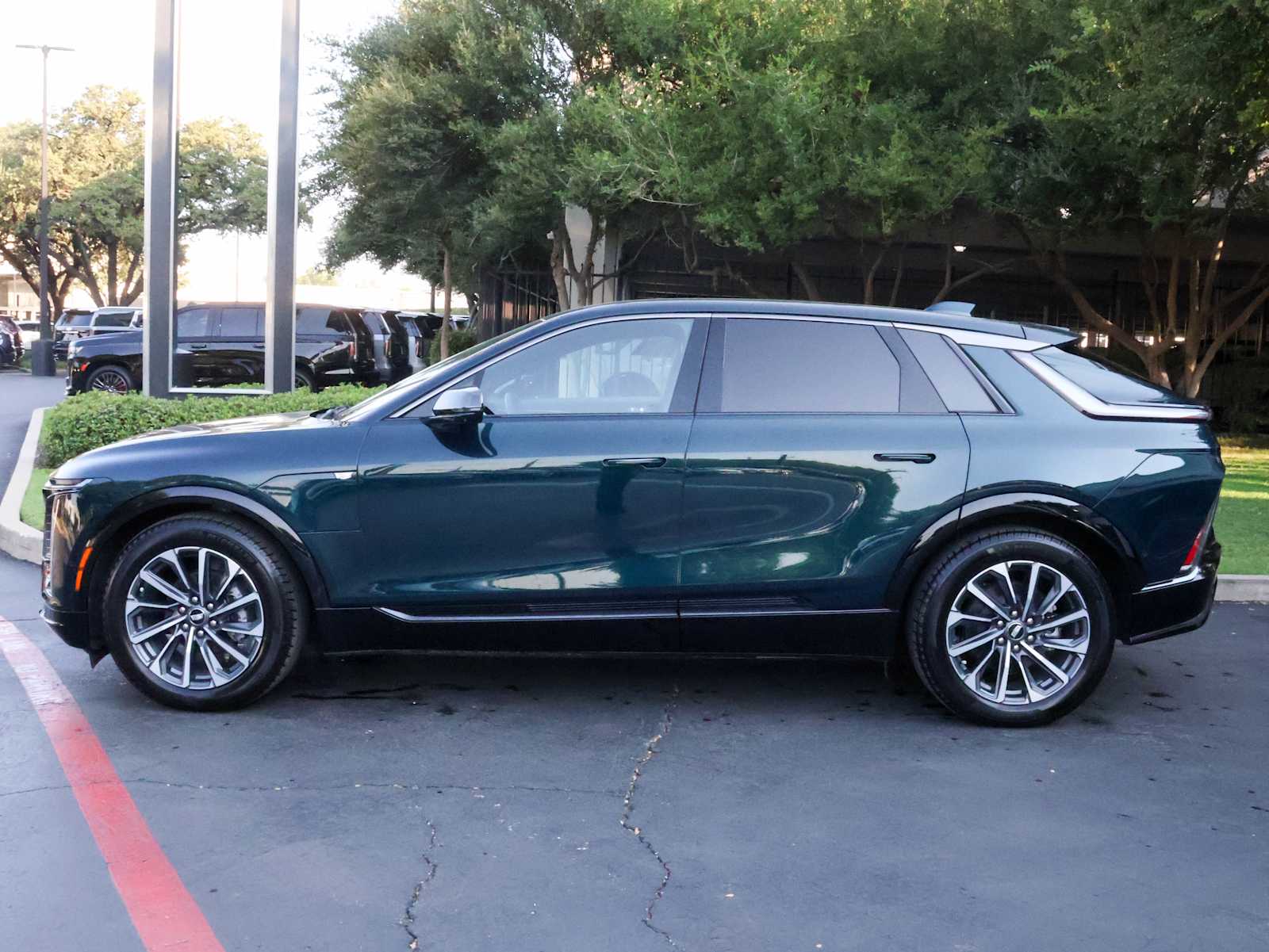 2024 Cadillac Lyriq Sport photo 6
