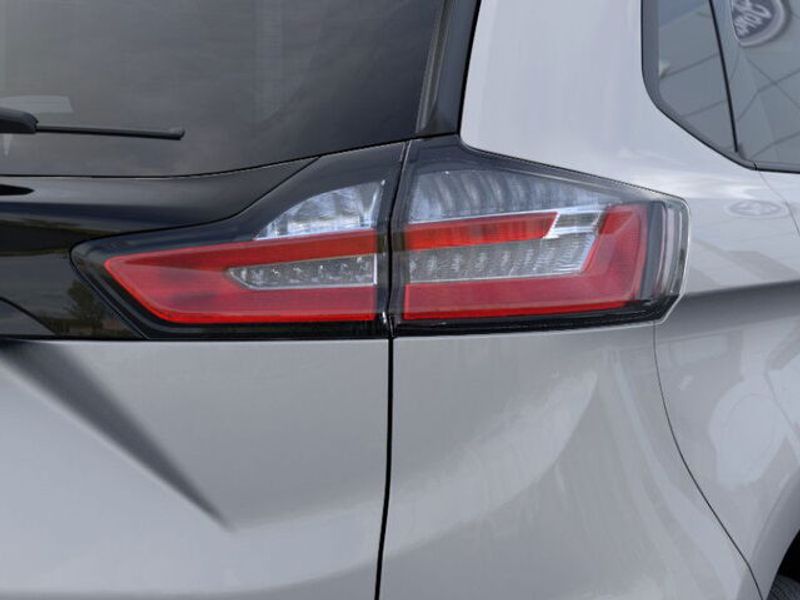 2024 Ford Edge SE photo 21