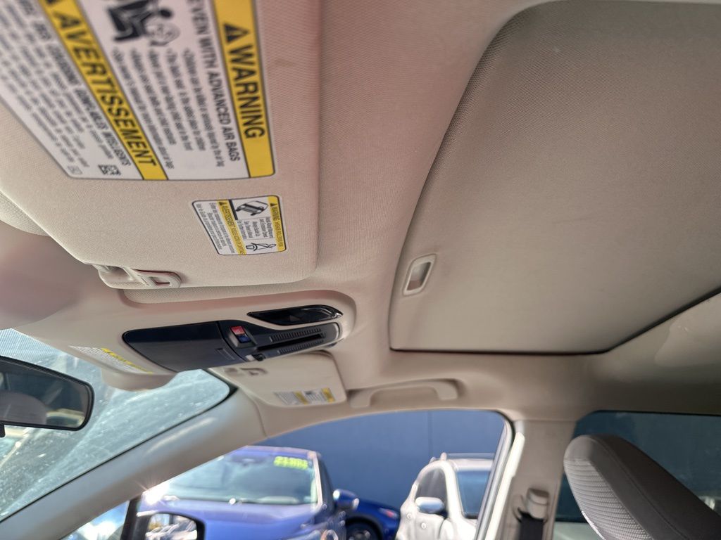2020 Subaru Outback Premium photo 25