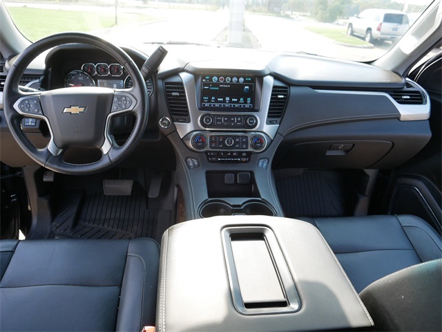 2020 Chevrolet Suburban LT photo 24