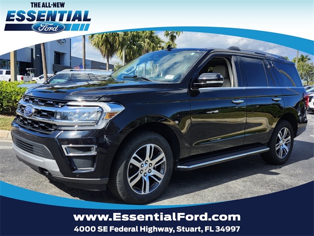 2023 Ford Expedition Limited's photo