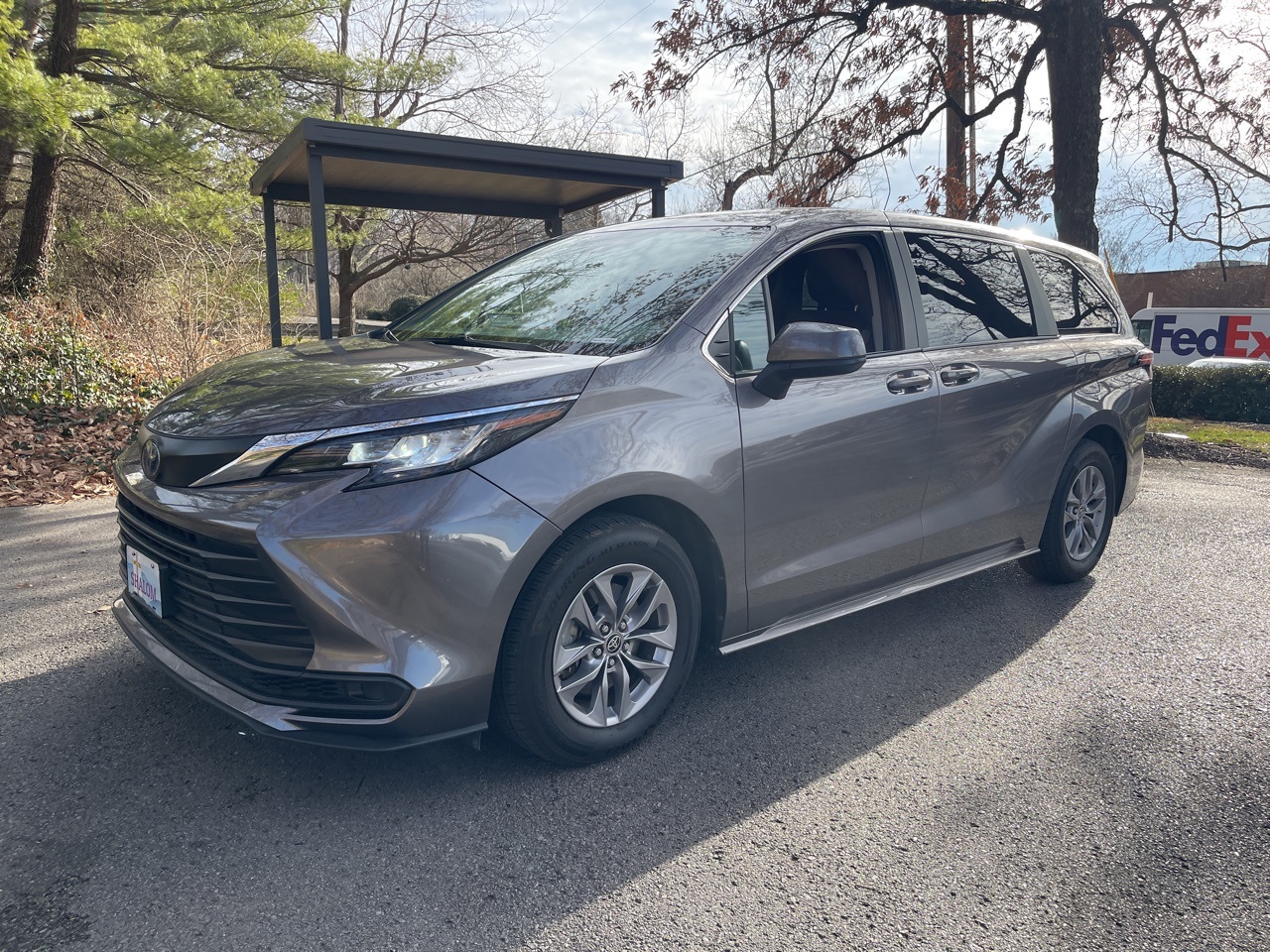 2023 Toyota Sienna LE