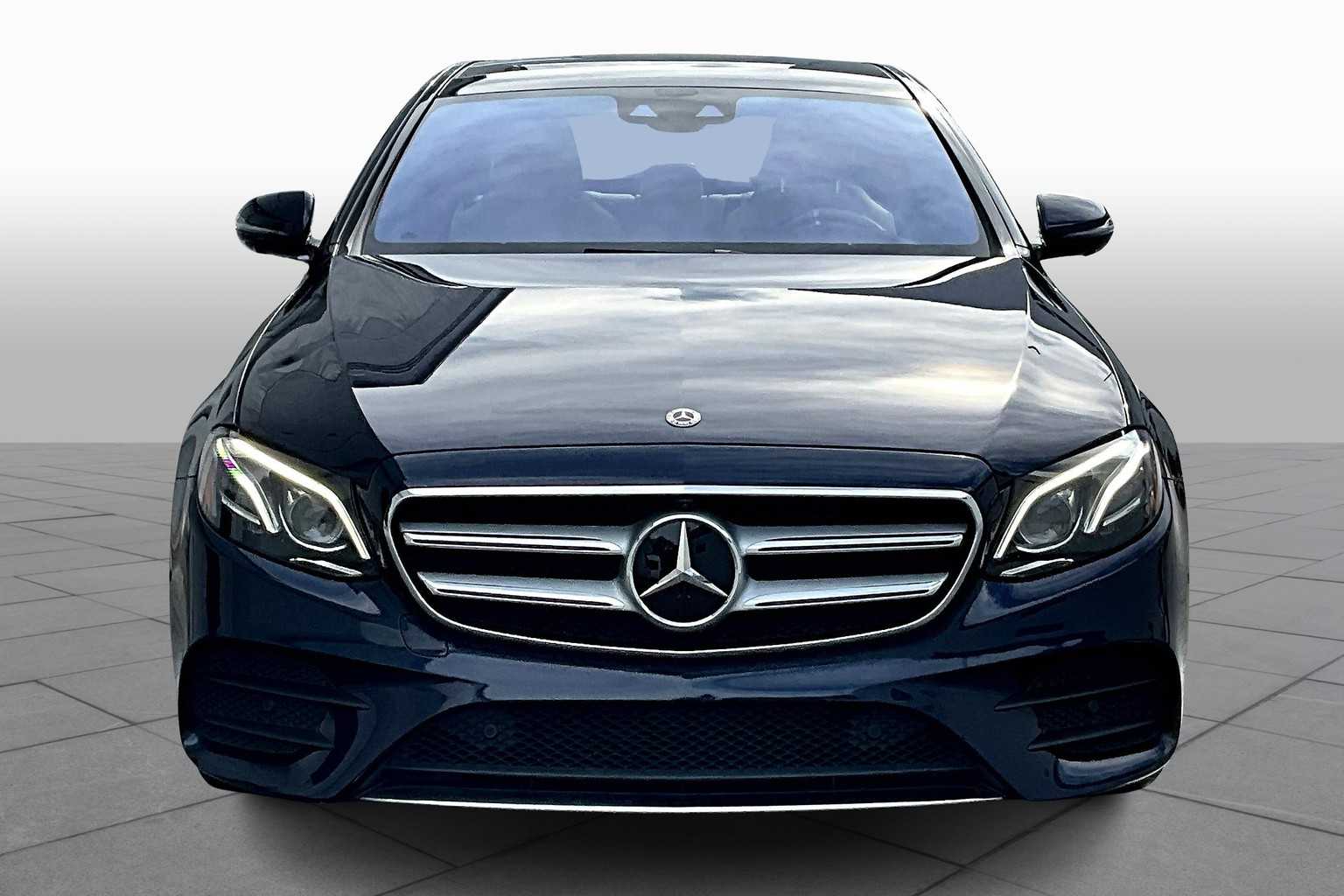 2019 Mercedes Benz E 450 4MATIC photo 3