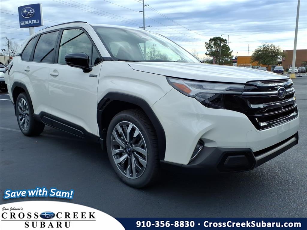 2025 Subaru Forester Touring's photo