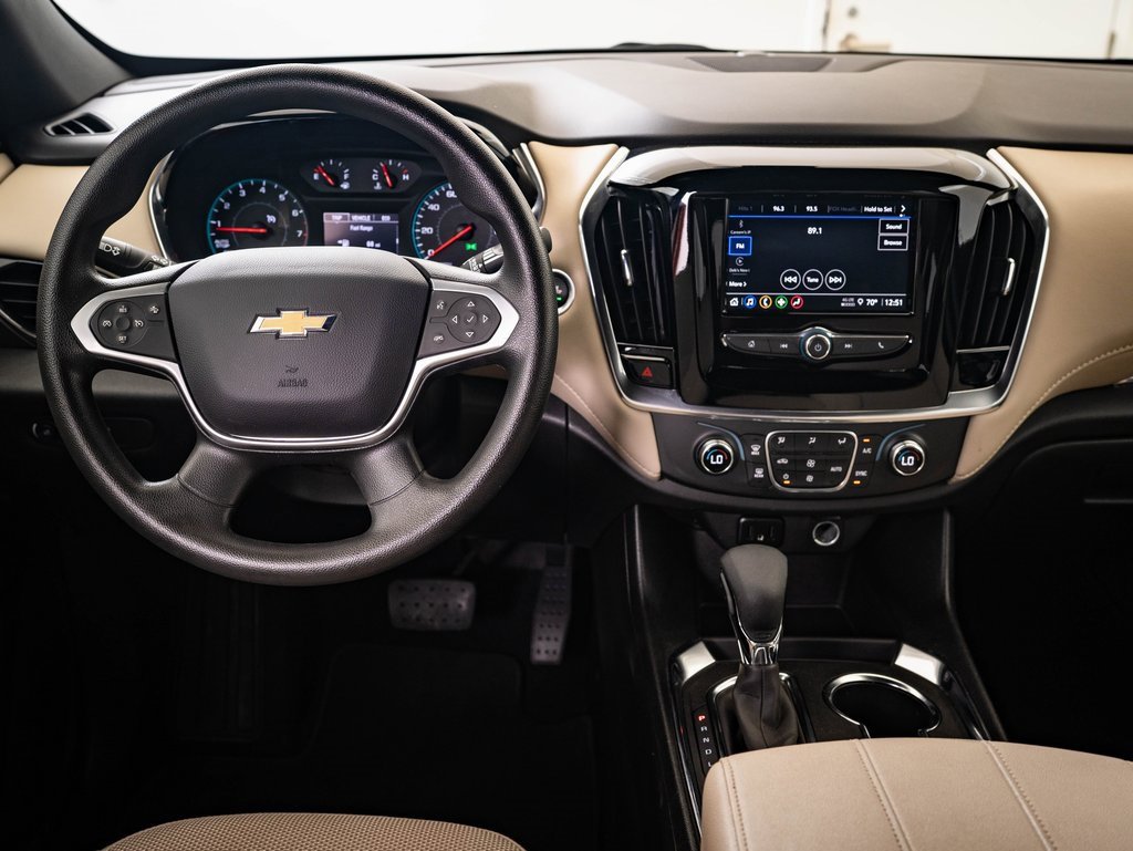 2023 Chevrolet Traverse LS photo 22