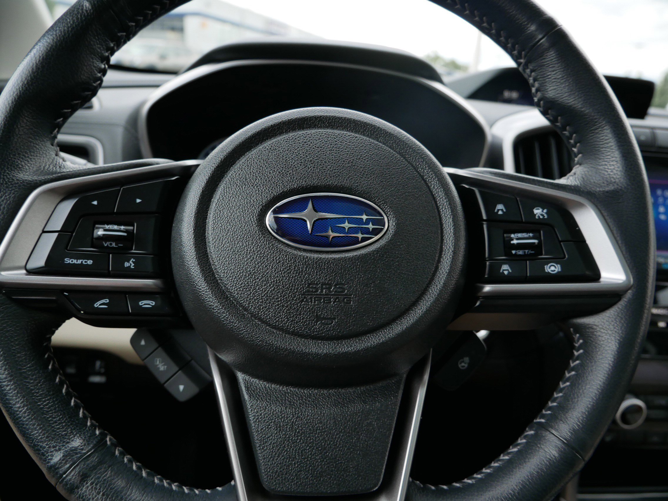 2022 Subaru Ascent Limited photo 25