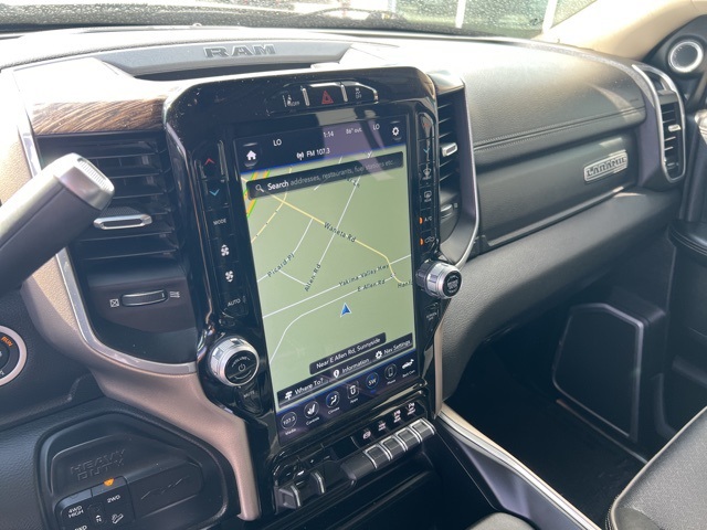 2020 Ram 2500 Laramie photo 8