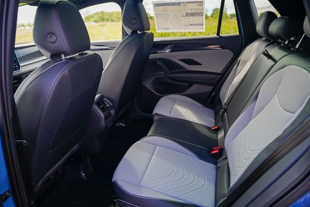 2025 Volkswagen Tiguan SE R-Line Black photo 21
