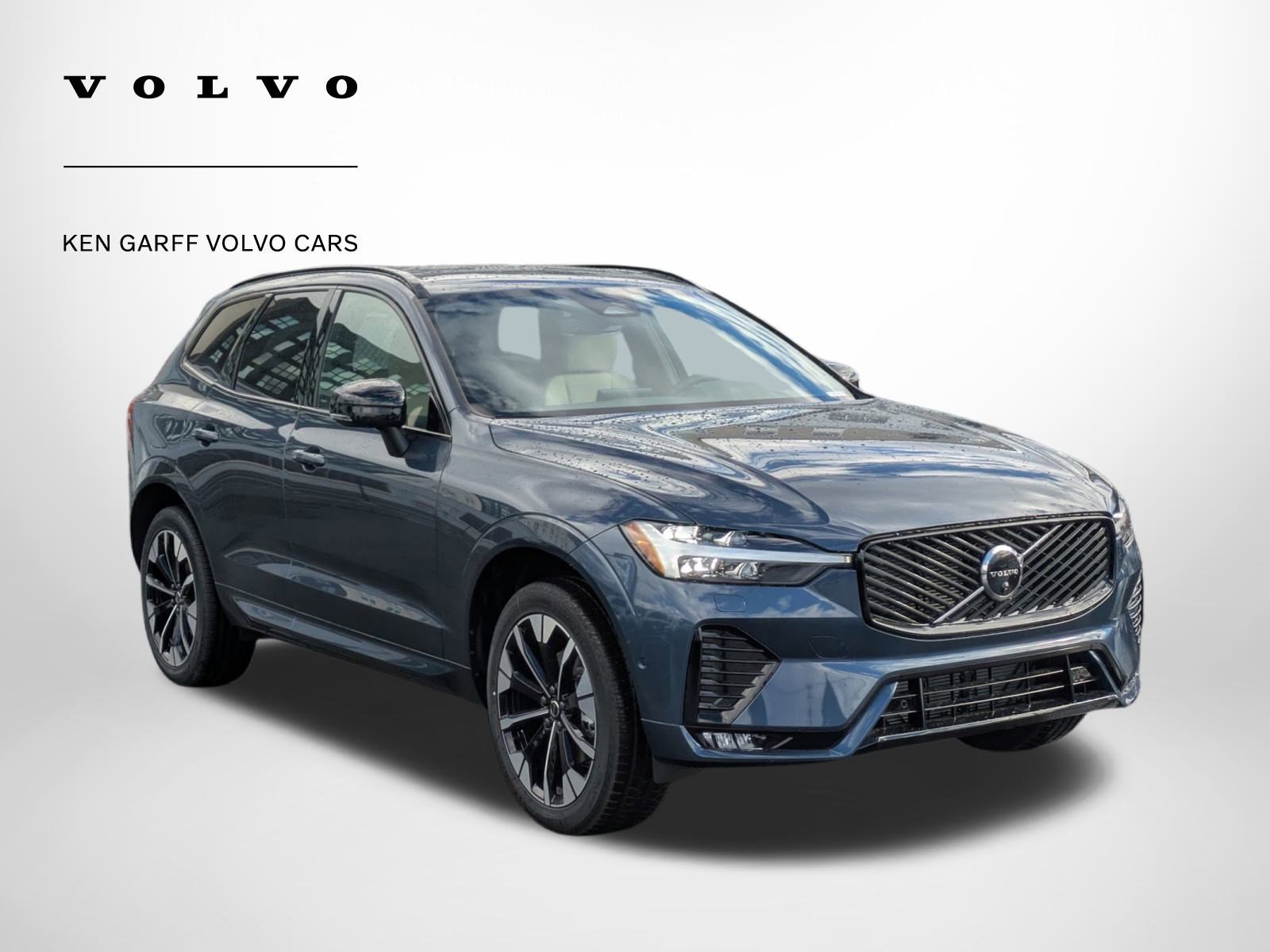 2026 Volvo XC60 Plus's photo