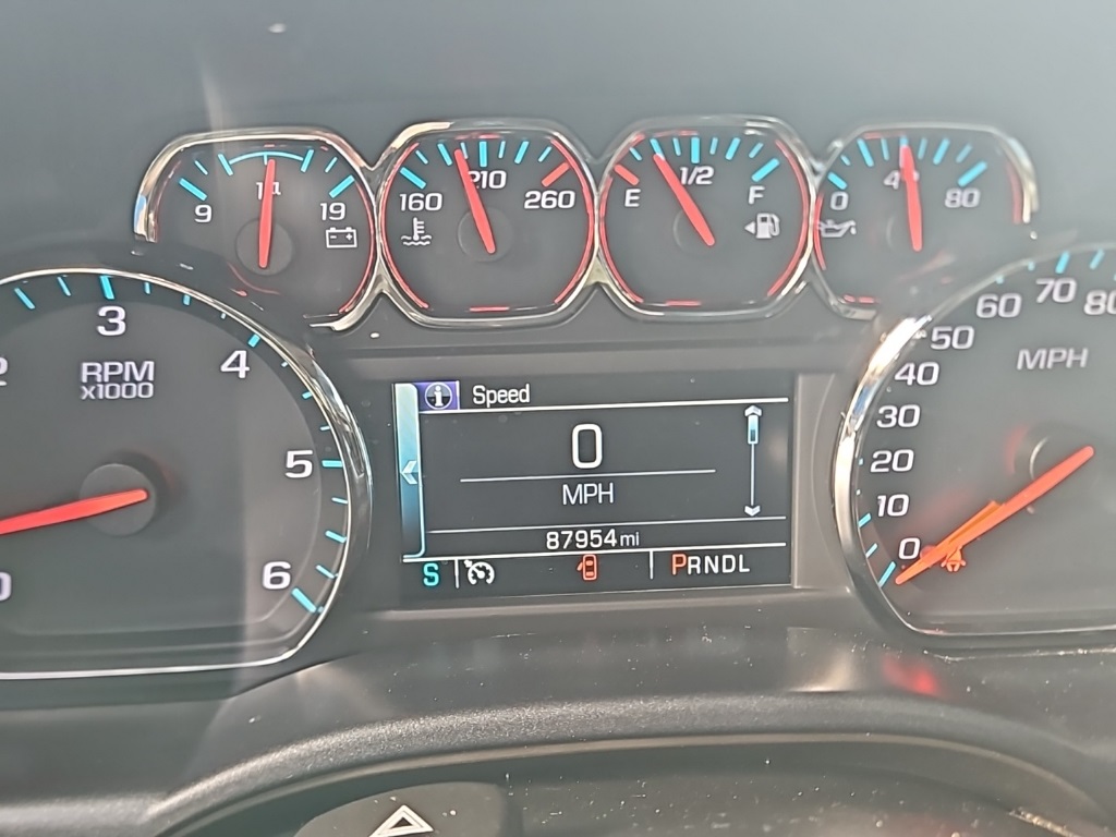2018 Chevrolet Silverado 1500 LT photo 23