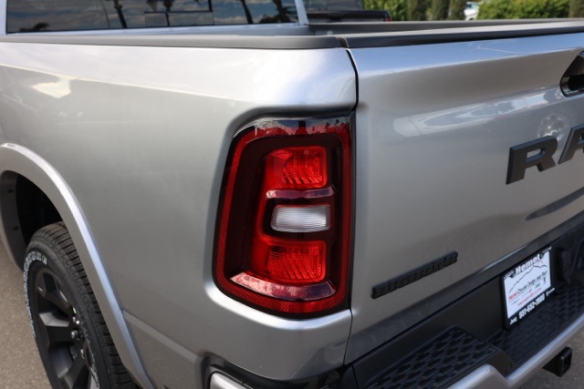 New 2026 Billet Silver Metallic Clear-Coat Exterior Paint RAM Big Horn/Lone Star image 6