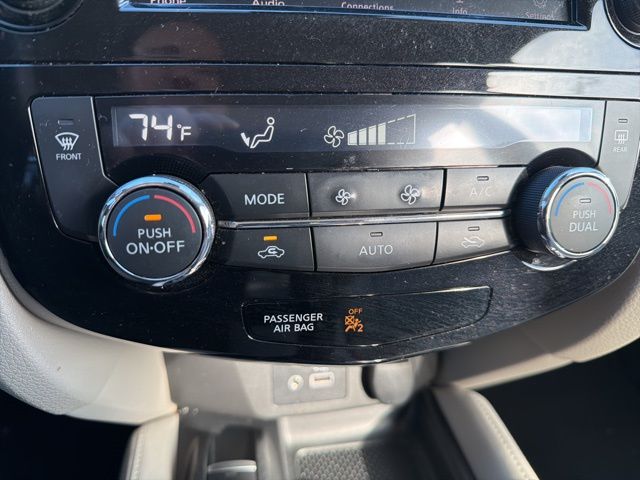 2020 Nissan Rogue Sport SV photo 17
