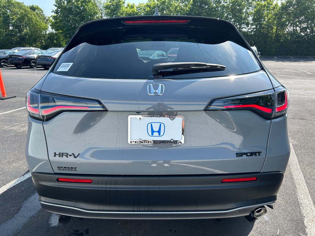 2026 Honda HR-V Sport photo 4