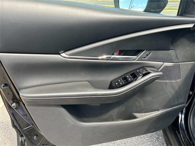 2025 Mazda CX-30 2.5 S Preferred photo 20
