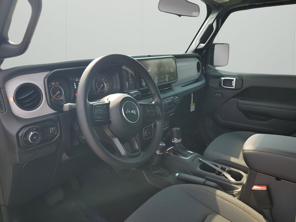 2025 Jeep Wrangler Sport photo 25