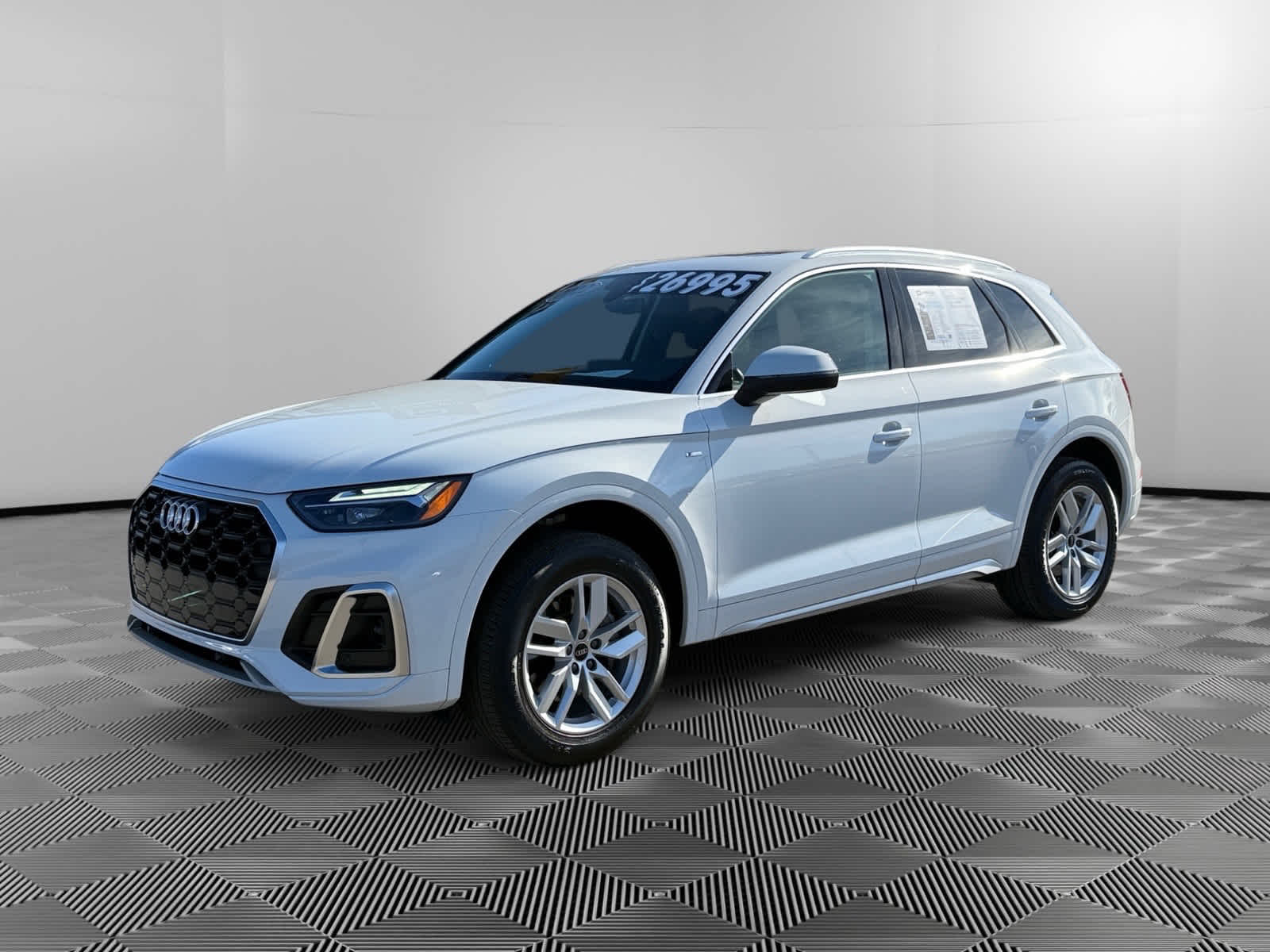 2022 Audi Q5 Premium's photo