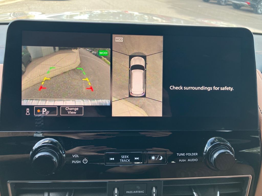 2024 Infiniti QX80 Sensory photo 10