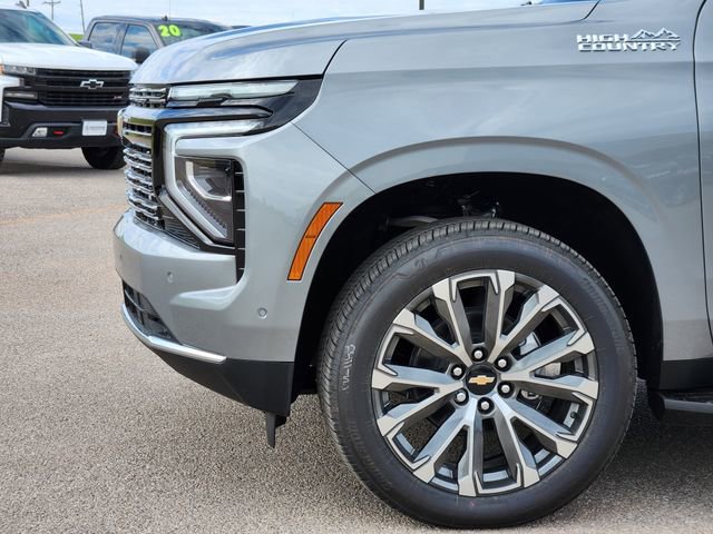 2026 Chevrolet Suburban High Country photo 5