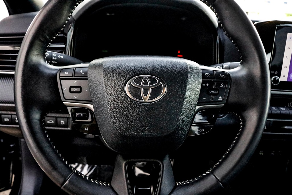 2025 Toyota Camry XSE photo 16