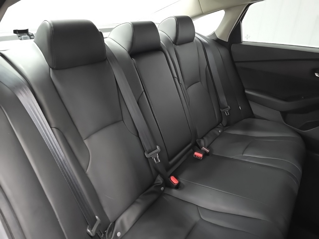 2023 Honda Accord Hybrid EX-L photo 15